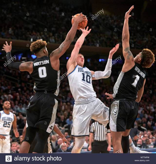 march-10-2018-new-york-new-york-us-villanova-wildcats-guard-donte-M7TNPW.jpg